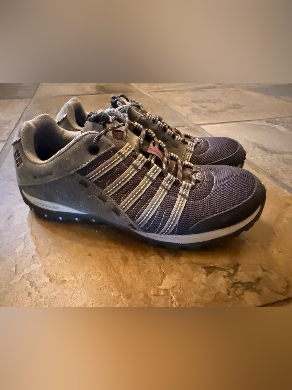 Merrell Athletic woman’s Trail Shoes - Gray/Black